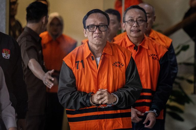 Prabowo Resmi Pecat Wamenaker Immanuel Ebenezer Usai Ditangkap KPK