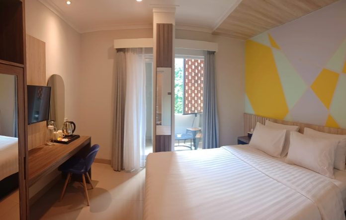 Key Inn Hotel Bogor Tawarkan Superior Teras, Kamar Nyaman dengan Pemandangan Jalan Utama