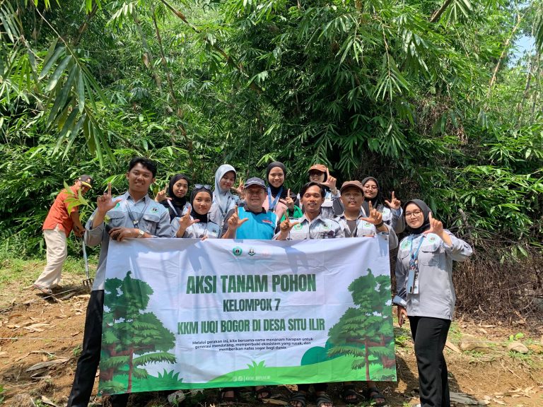 Mahasiswa IUQI Bogor Gelar Aksi Penanaman Bibit Pohon di Desa Situ Ilir