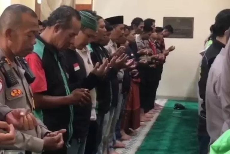 Polresta Bogor Kota Gelar Salat Gaib Doakan Almarhum Affan Kurniawan