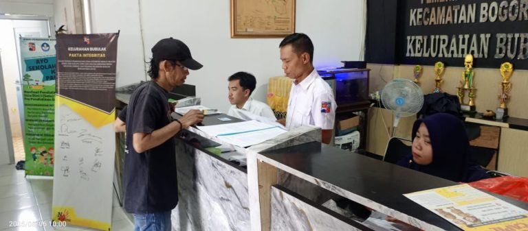Permudah Pembuatan Akta Kelahiran, Kelurahan Bubulak dan Disdukcapil Kota Bogor Gelar Layanan Lapak Capil