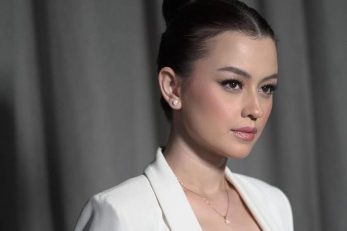 Kimberly Ryder.