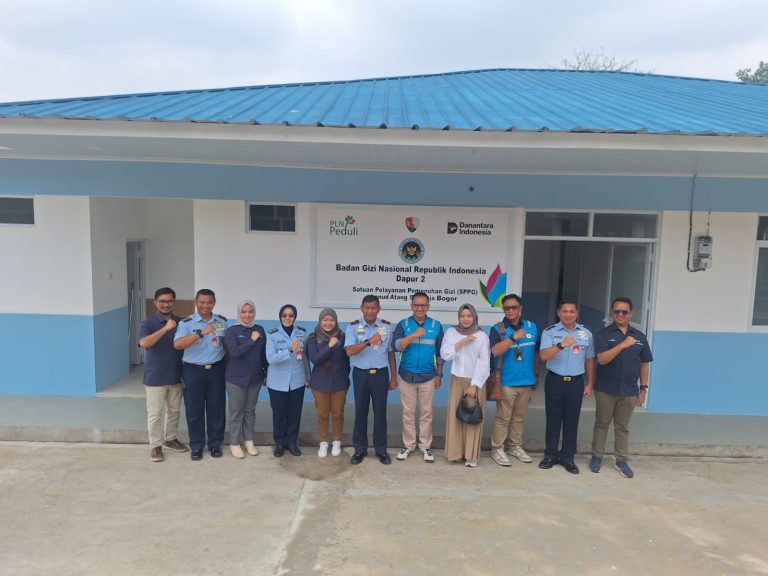 Sinergi PLN UP3 Bogor dan Lanud Atang Sendjaja : Energi Andal untuk Pendidikan dan Kesehatan Masyarakat