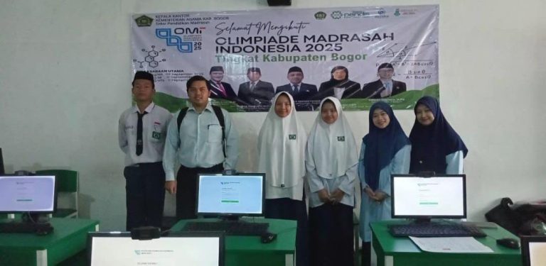 Tujuh Santri MTs Ummul Quro Wakili Sekolah di Olimpiade Madrasah Indonesia (OMI) 2025 Kabupaten Bogor