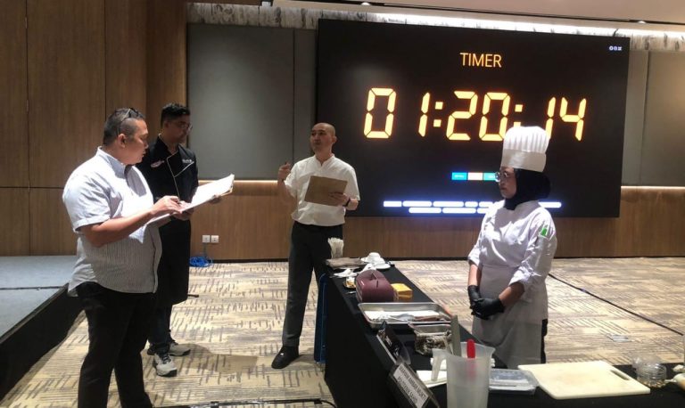 Kembangkan Produk Tea, The Alana Hotel & Conference Sentul City Gelar Tea Mixology dan Pastry Pairing Competition