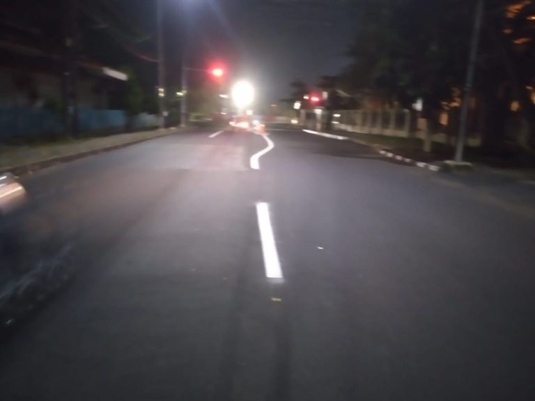 Dishub Cat Marka Jalan