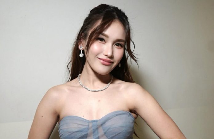 Ayu Ting Ting TC Candler