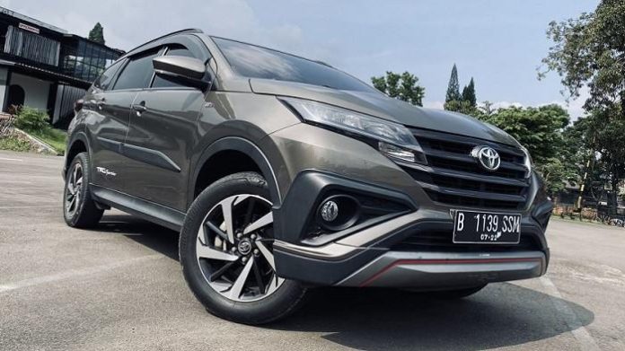 Tips Membeli Mobil Bekas