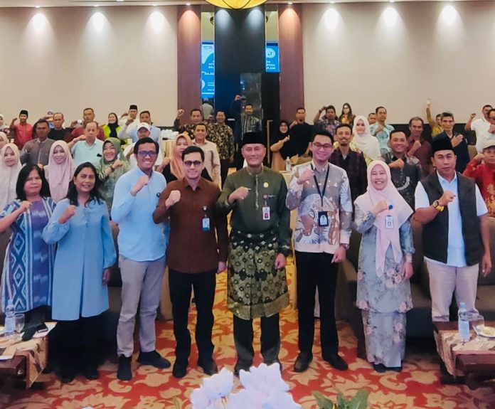 Kemenkop Dorong Hilirisasi Komoditas Unggulan Daerah Berbasis Kopdes Merah Putih di Provinsi Riau