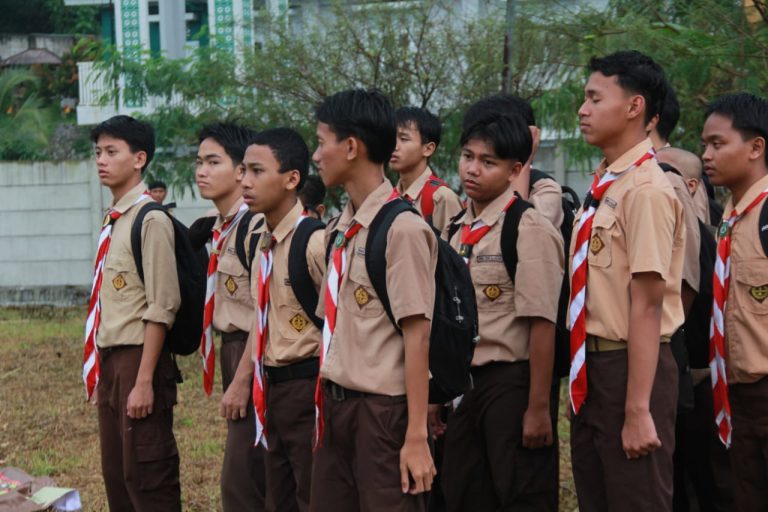 Penerimaan Tamu Ambalan dan Persami di Bumi Perkemahan Ummul Quro Al-Islami