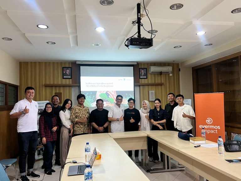 Spirulina Jadi Simbol Gerakan Hijau Mahasiswa FISIP Unpad: Evermos Impact, Sahira Hotels Group bersama Salam Group Turut Ambil Peran