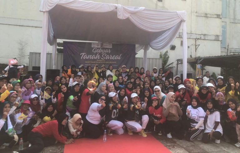 Hadirkan Sebanyak 68 UMKM dan Berbagai Perlombaan, IWAPI Tanah Sareal dan IKALUNI Heulang Gelar “Gebyar Tanah Sareal”