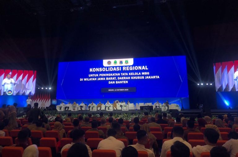 Konsolidasi di SICC Bogor, Kepala BGN Minta KSPPG, Mitra dan Ahli Gizi Komitmen Sukseskan MBG