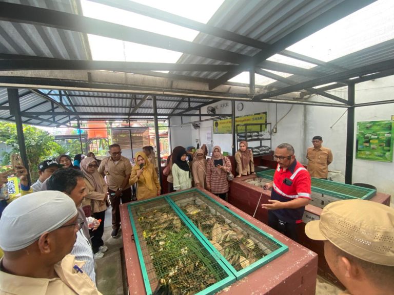 Bogor Barat Terapkan Inovasi ‘SABDO’ dalam Pengelolaan Sampah Rumah Tangga