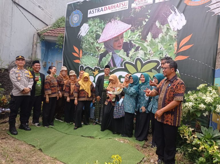 Bogor Hejo di Katulampa, KWT Glowing Garden Jadi Simbol Hijau dan Nol Stunting