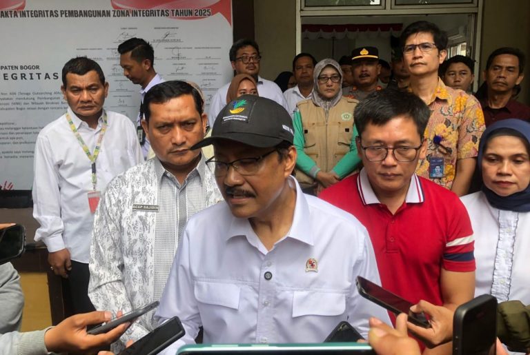 Bansos di Cibinong