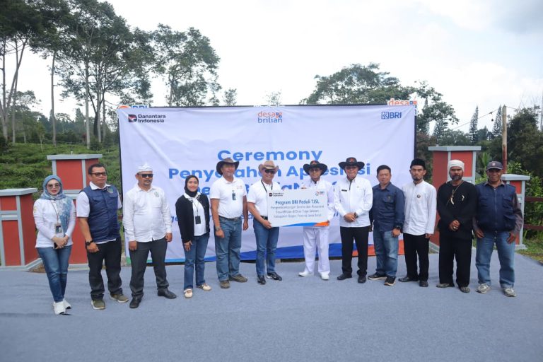 BRI BO Bogor Dewi Sartika Apresiasi Desa BRILiaN di Cisarua