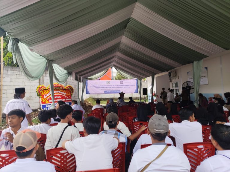 SPPG Leuwimekar Diresmikan, Warga Antusias Sambut Program Makan Bergizi Gratis