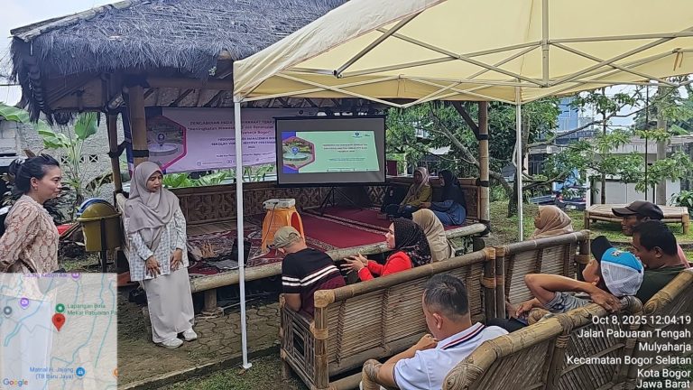 Pengabdian Masyarakat Tim Dosen Manajemen Industri Sekolah Vokasi IPB di Mulyaharja, Bogor Peningkatan Wawasan K3 dan Ergonomi bagi Pelaku UMKM