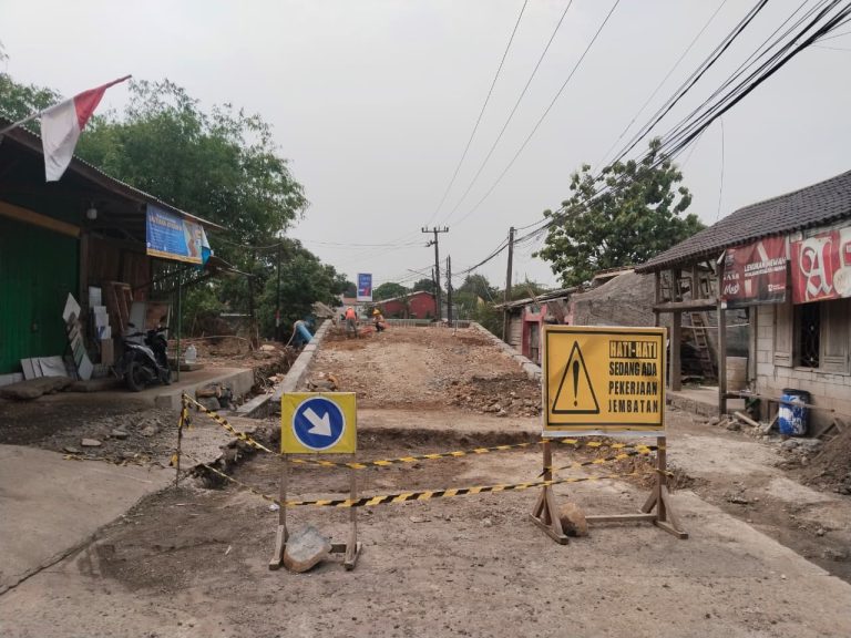 Pembangunan Jembatan Bojong Palahlar Capai 70 Persen, Terkendala Pasokan Material Beton