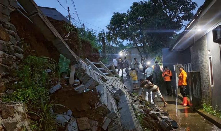 Tanah Longsor Bojonggede