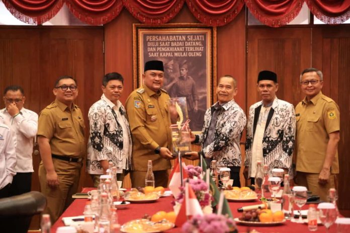 Satu Desa Satu Sarjana