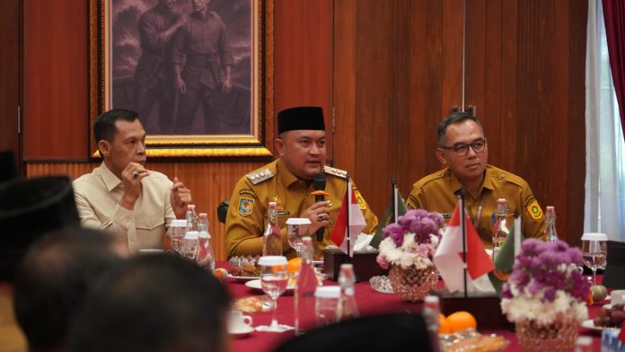 Satu Desa Satu Sarjana