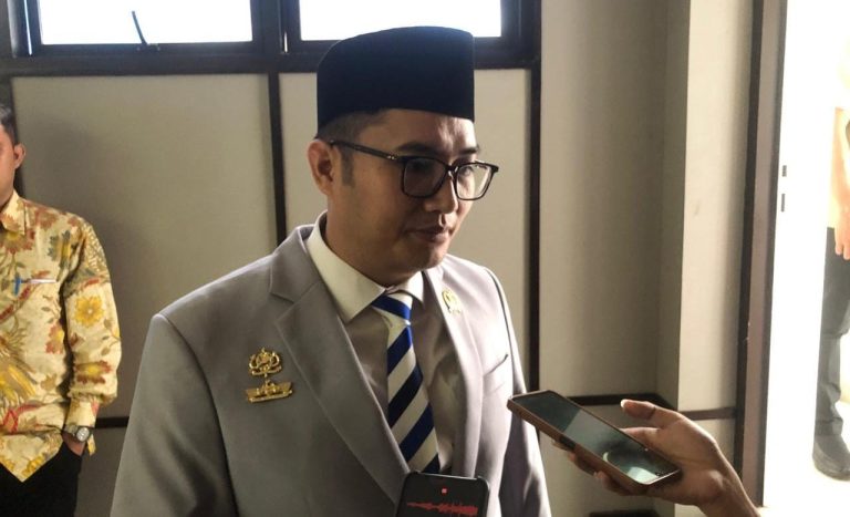Ketua DPRD Kabupaten Bogor Sastra Winara Dukung Program Bupati Perluas RTH di Setiap Kecamatan