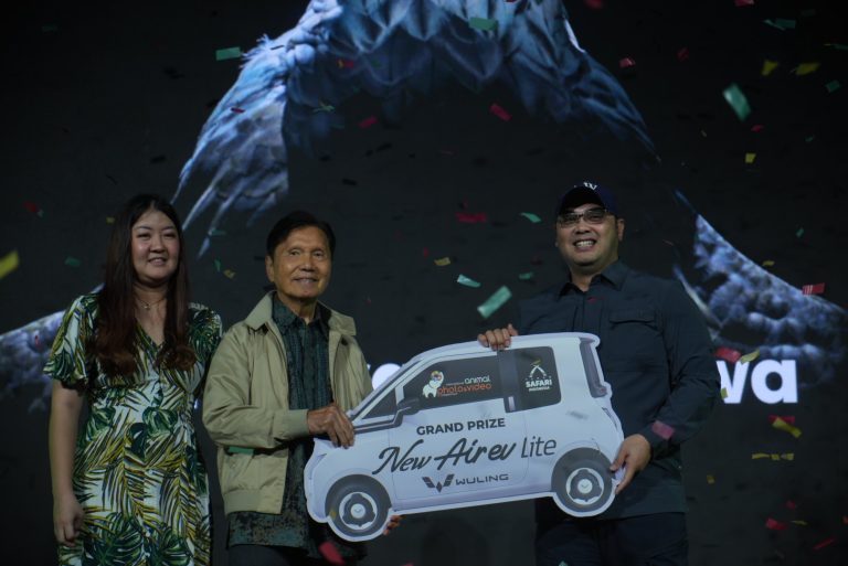 Taman Safari Indonesia Berikan Grand Prize Mobil Wuling untuk Juara IAPVC 2025