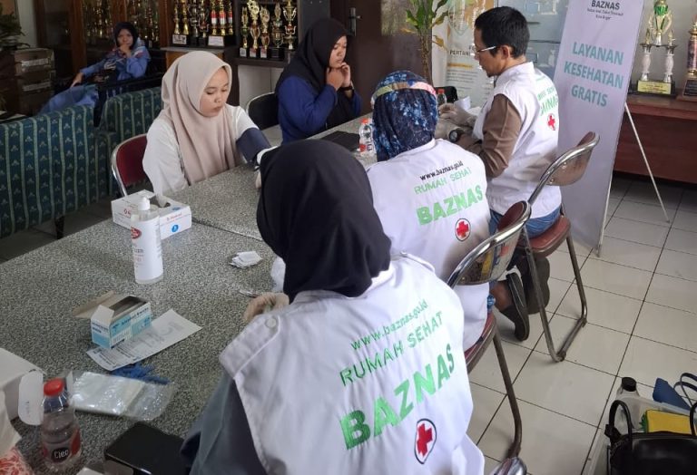 RSB BAZNAS Kota Bogor Gelar Cek Kesehatan Seleksi 80 Calon Karyawan Program MBG SPPG di Pesantren Pertanian Darul Fallah Bogor