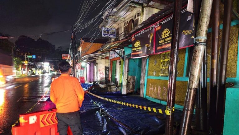 Pergerakan Tanah di Cigombong, Empat Rumah Terancam Ambruk