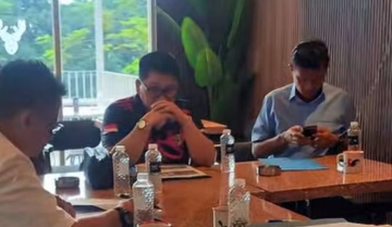 Tingkatkan Tata Kelola Pasar, Direksi Perumda Pasar Tohaga-Dewan Pengawas Rapat Pembahasan Laporan Triwulan III