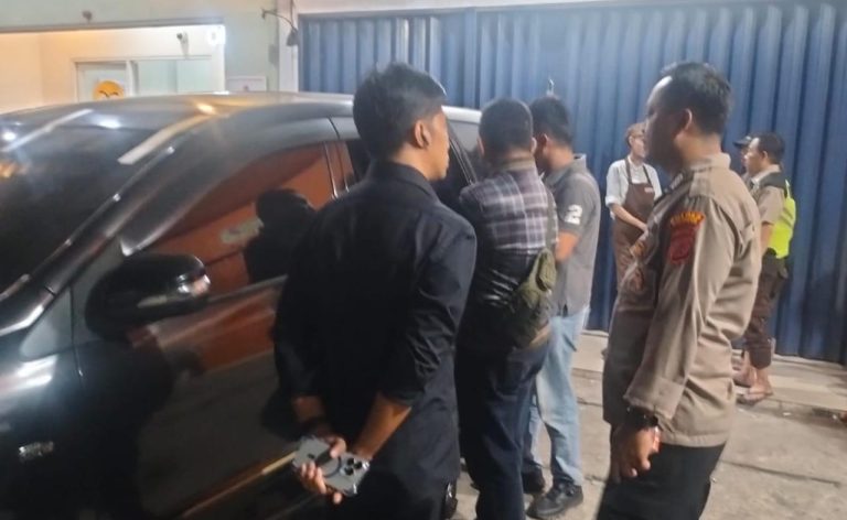 Mobil PNS Kecamatan Gunung Sindur Jadi Korban Pencurian Pecah Kaca di Cibinong, Laptop Inventaris Rp18 Juta Raib