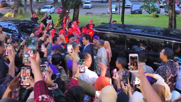 PLN UP3 Bogor Siaga Kehandalan Listrik Dukung Kelancaran Kuliah Umum Menteri Keuangan RI di IPB