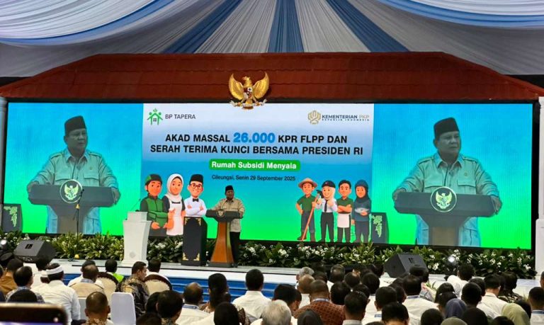 BRI Region 7 Jakarta 2 Hadiri Acara Akad Massal 26.000 KPR FLPP dan Serah Terima Kunci Bersama Presiden RI