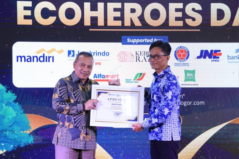 Penghargaan Bupati Bogor