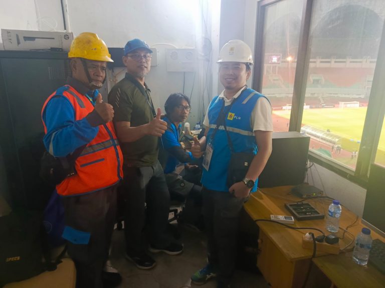 PLN UP3 Bogor Siagakan Keandalan Listrik untuk Sukseskan Pertandingan Persahabatan Indonesia U-22 vs Mali U-22 di Stadion Pakansari