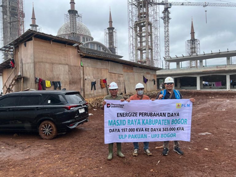 Dukung Kebutuhan Masjid Raya Kabupaten Bogor, PLN UP3 Bogor Sukses Realisasikan Penambahan Daya dari 197 kVA menjadi 345 kVA