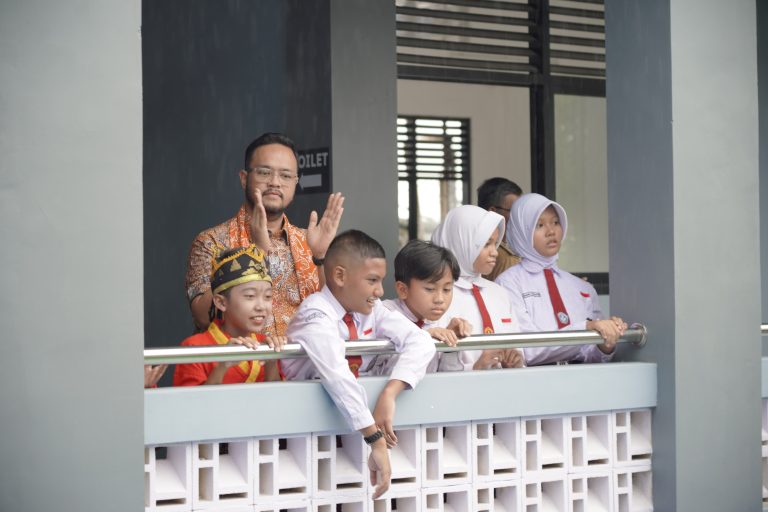Hadiri Peresmian SDN Cimanggu dan Kencana 1, Komisi IV DPRD Kota Bogor Minta Pemkot Komitmen Tingkatkan Mutu Pendidikan