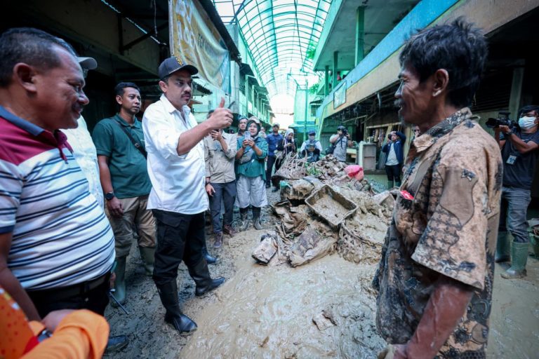 Kunjungi Aceh Tamiang, Menteri Maman Luncurkan Klinik UMKM Bangkit