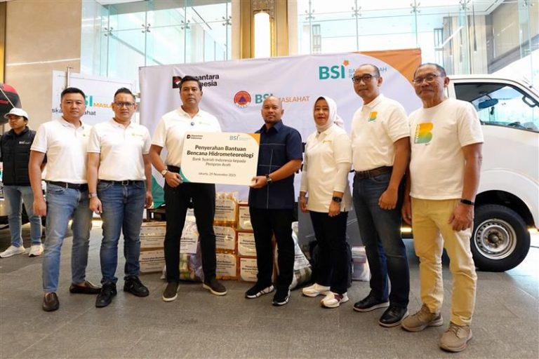 Bentuk Kepedulian, BSI Kirim Bantuan untuk Masyarakat Terdampak Bencana di Aceh