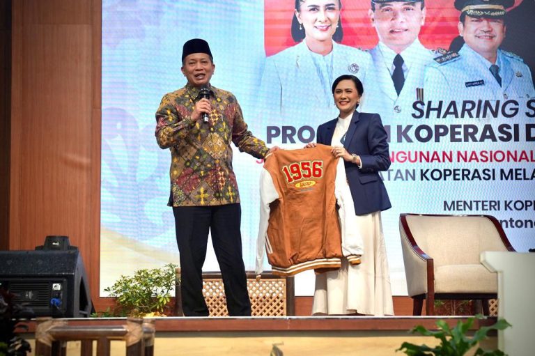 Menkop: Sekolah Digital Koperasi UKSW Perkuat Ekosistem Kopdes Merah Putih