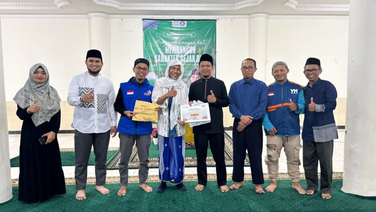 SMP ITA ÈL MA’MUR Satukan Parenting dan Aksi Kemanusiaan, Himpun Donasi untuk Korban Bencana Sumatra–Aceh