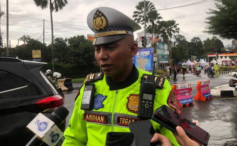 41 Ribu Kendaraan Keluar Masuk Kawasan Puncak Bogor Jelang Pergantian Tahun
