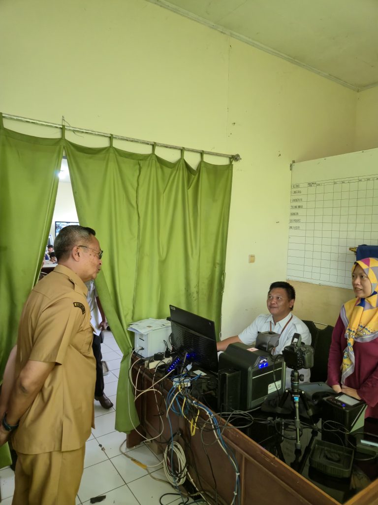 Pemkab Bogor Permudah Akses Pelayanan, Cetak e-KTP Kini Tersedia di Kecamatan
