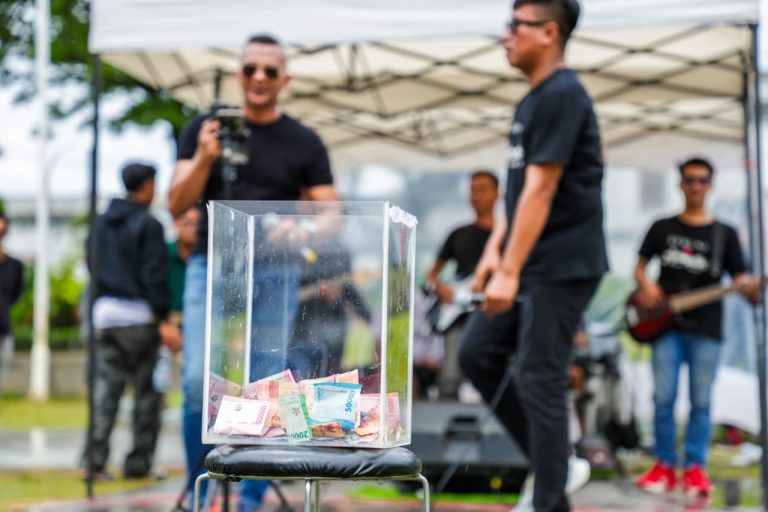 Aksi Sosial di Alun-Alun Kota Bogor untuk Saudara di Aceh dan Sumatera