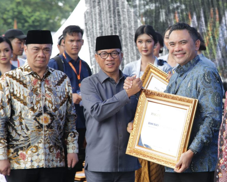 Konsisten Dorong Kemajuan Ekonomi Desa, BRI Raih Penghargaan pada Puncak Hari Desa Nasional 2026