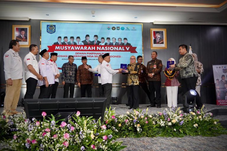 Wamenkop: Kopdes Jadi Simpul Konsolidasi Potensi Desa Terhubung ke Pasar