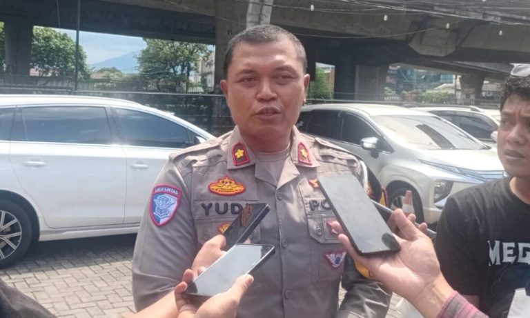 Polresta Bogor Kota Amankan Angkot Ugal-ugalan, Diduga Tabrak Lari Ojol di Jalan Djuandaa