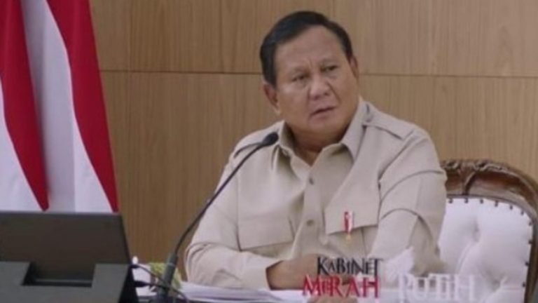 Retret Kabinet Hambalang, Prabowo Kembali Angkat Isu Kritik MBG